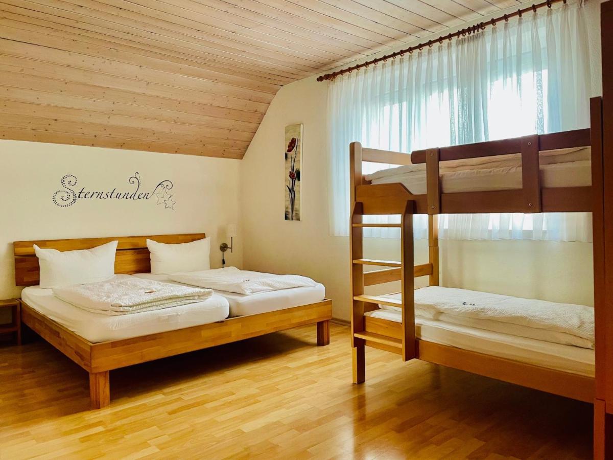 Gastehaus Gluck Wir Haben Immer Eintrittskarten Fur Den Europa-Park Fur Sie! Hotel รูสท์ ภายนอก รูปภาพ